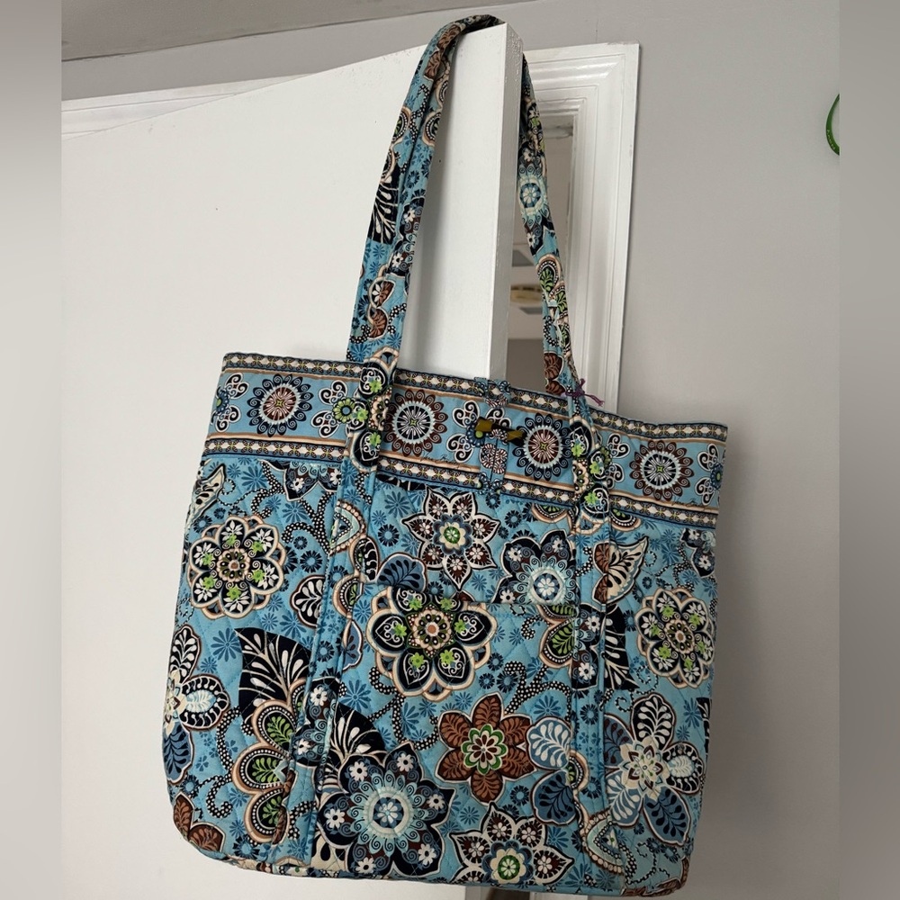 Vera Bradley Multicolor Floral Tote